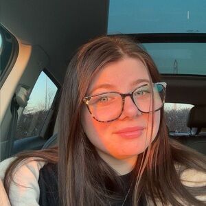 Meet your Posher, Meri